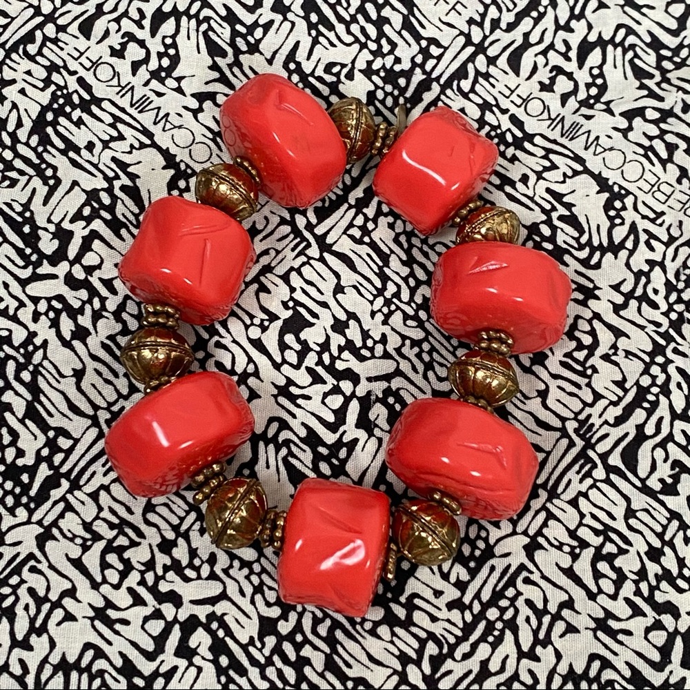 Laila Rowe stretch coral bead stretch bracelet